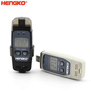 Portable-temperature-and-humidity-recorder--DSC-7873