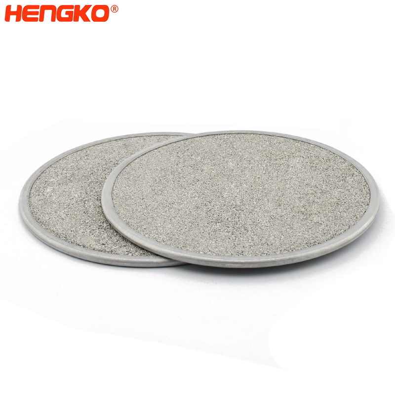 Sintered stainless steel filter disc